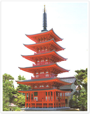 日本初の大臣許可取得の純木造五重塔